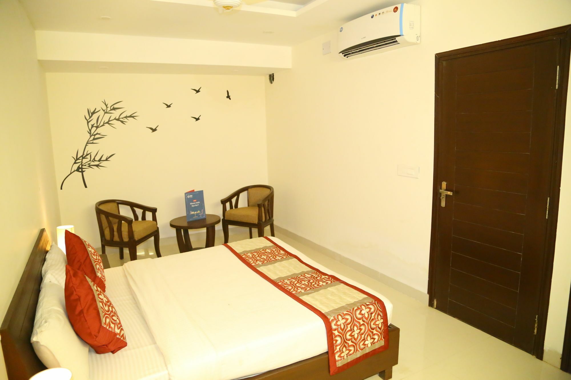 Hotel Oscar Regency Panchkula Exteriér fotografie