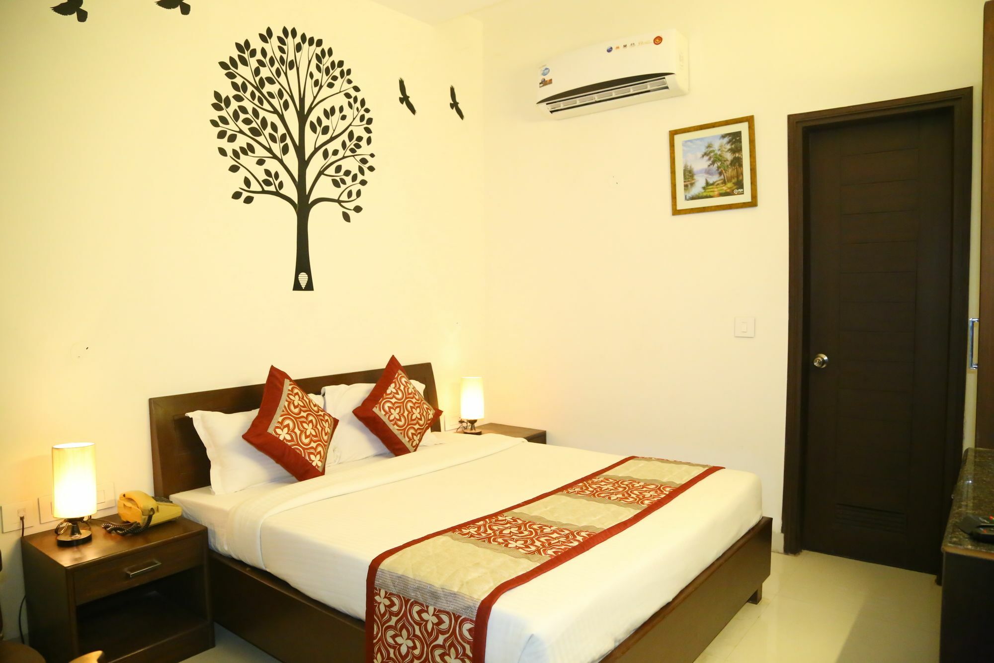 Hotel Oscar Regency Panchkula Exteriér fotografie