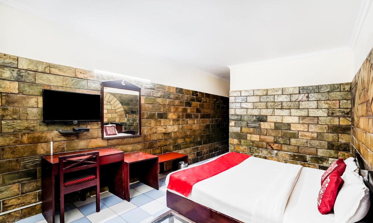 Hotel Oscar Regency Panchkula Exteriér fotografie