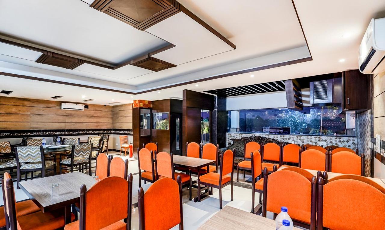 Hotel Oscar Regency Panchkula Exteriér fotografie