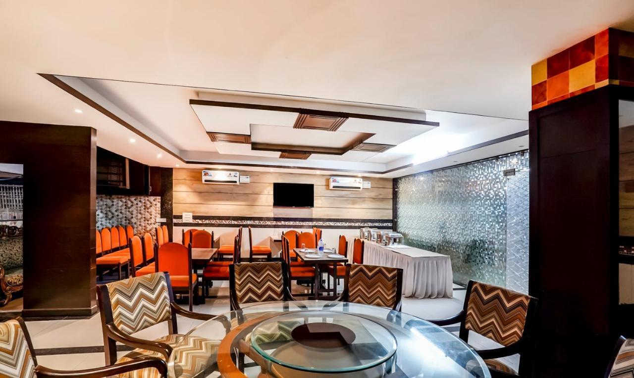 Hotel Oscar Regency Panchkula Exteriér fotografie